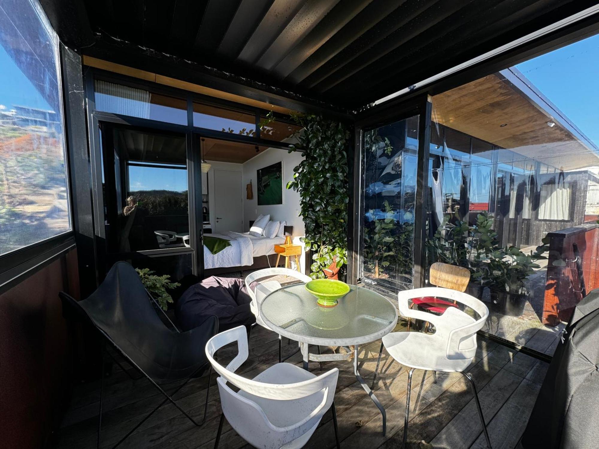 Studio With A View Raglan Exterior photo